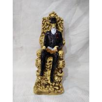 Imagem Exu Caveira no Trono de Caveiras Escultura Gesso 25Cm