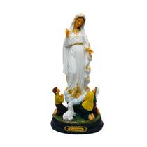 Imagem Nossa Senhora de Fátima com os 3 Pastores Resina 30 cm - FORNECEDOR 8