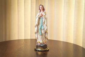 Imagem Nossa Senhora de Lourdes Lurdes 30cm Importada Resina Imagem Nossa Senhora de Lourdes Lurdes 30cm Importada Resina