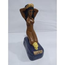 Imagem Pomba Gira Das Almas Escultura Gesso 20 Cm