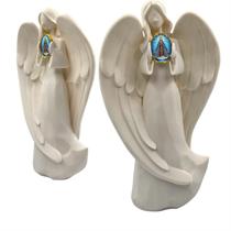 Imagem Santo Catolico Segurando Relicario Nossa Senhorada Aparecida Anjo da Guarda Homenagem Casamentos Noivados Oração Devoção Igreja Capela Divino Imagem Santo Catolico Segurando Relicario Nossa Senhorada Aparecida Anjo da Guarda Homenagem Casamentos Noivados Oração Devoção Igreja Capela Divino