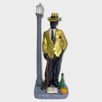 Imagem Zé Pelintra Dourado Paletó da Riqueza Resina 18 Cm Imagem Zé Pelintra Dourado Paletó da Riqueza Resina 18 Cm