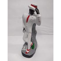 Imagem Ze Pilintra no Muro Escultura Estatua Gesso 20 Cm