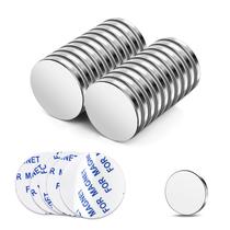 Ímãs de neodímio TRYMAG 20x3mm com suporte adesivo (pacote com 20) Ímãs de neodímio TRYMAG 20x3mm com suporte adesivo (pacote com 20)