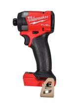 Impact Driver Milwaukee 2953-20 18V sem fio 2,2 libras Torque 2.000 lbf.in Impact Driver Milwaukee 2953-20 18V sem fio 2,2 libras Torque 2.000 lbf.in