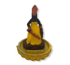 Incensario iansã em resina 3 varetas cor amarela