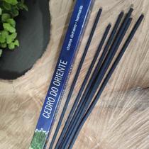 Incenso indiano taj - caixa com 7 varetas - vários aromas.