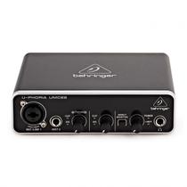 Interface de Áudio Behringer UPhoria UMC22 USB 2x2 Com Pré MIDAS Phantom 48V Interface de Áudio Behringer UPhoria UMC22 USB 2x2 Com Pré MIDAS Phantom 48V
