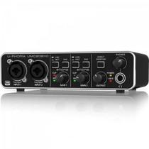 Interface De Audio Digital U-Phoria Umc202Hd Preto Behringe