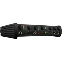 Interface de Áudio IK Multimedia AXE I/O 2 entradas e 5 saídas 24 bits