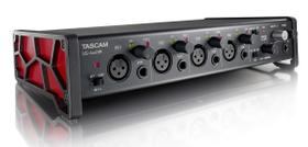 Interface de Audio Tascam US-4X4HR MIDI USB (TAUS4X4HR)