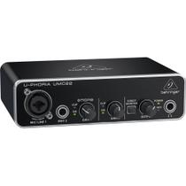 Interface de Áudio USB 2x2 com PréAmplificador MIDAS Behringer UPHORIA UMC22