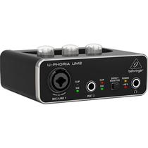 Interface de áudio USB Behringer U-Phoria UM2 2 canais 48kHz