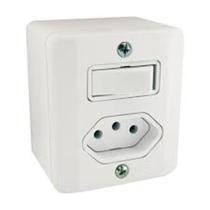 Interruptor 1 tecla simples + tomada 10a sistema x - radial Interruptor 1 tecla simples + tomada 10a sistema x - radial