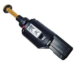 Interruptor da luz do pedal do freio peugeot 206 motor 1.4 e 1.6 1999 2000 2001 2002 2003 2004 2005 2006 2007 2008 Interruptor da luz do pedal do freio peugeot 206 motor 1.4 e 1.6 1999 2000 2001 2002 2003 2004 2005 2006 2007 2008