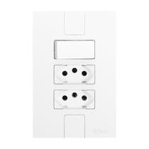 Interruptor de 1 Tecla Simples e 2 Tomadas 2p+t 20a , Modular, com Placa 4x2 Interruptor de 1 Tecla Simples e 2 Tomadas 2p+t 20a , Modular, com Placa 4x2