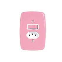 Interruptor de 1 Tecla Simples e Tomada 2P+T 20A , com Placa 4x2 Rosa Pluzie