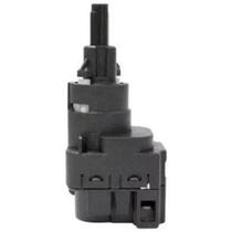 Interruptor de luz de freio Volkswagen Spacefox 2006 a 2014 Interruptor de luz de freio Volkswagen Spacefox 2006 a 2014