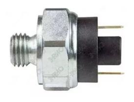 Interruptor Freio RHO424 Daily Tector Eurocargo Vertis CursorTector Euro 3 10/11 170E25 170E28 240E25 240E28 260E25 Tectorecoline Euro 5 12/ 150E21 170E22 170E28 170E30 240E22 240E28 240E30 260E28 260E30 Cursor Euro 3 09/12 330 Eurocargo 98/12 160E21 160E23 170E22 170E24 230E22 230E24 260E25 Cavall