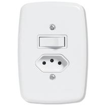Interruptor Ideale Pluzie 1 Tecla Simples + 1 Tomada 2P+T 20A com Placa 4X2 Branca