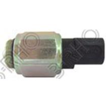 Interruptor luz de re - focus 0106 / mondeo 9499 - 4453