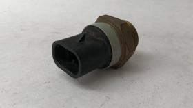 Interruptor radiador omega/suprema 2.0/2.2 93/98 4 cil c/ar