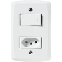 Interruptor Simples com Tomada 2P+T 10A Branco para Uso Residencial e Comercial Tramontina