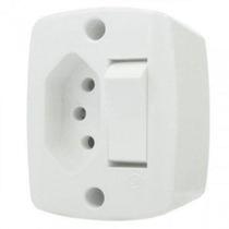 Interruptor Sobrepor Retangular 1 Tecla Simples 6A + 1 Tomada 2P+T 10A 250V Branco Ilumi