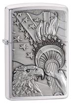 Isqueiro de bolso Zippo Patriotic Eagle, emblema cromado escovado Isqueiro de bolso Zippo Patriotic Eagle, emblema cromado escovado