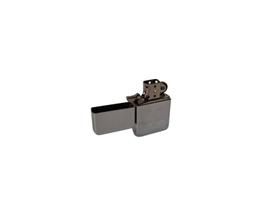 Isqueiro metal recarregável de fluido pavio e pedra (vazio descarregado)