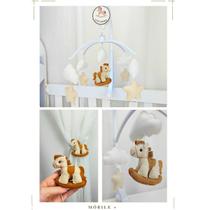 it Móbile Cavalinho com Prendedores de Cortina em Feltro - Decoração Bebê Artesanal