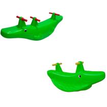 Jacaré e Crocodilo na Gangorra Para Crianças Brincarem, Rirem e Se Aventurarem Juntas Jacaré e Crocodilo na Gangorra Para Crianças Brincarem, Rirem e Se Aventurarem Juntas