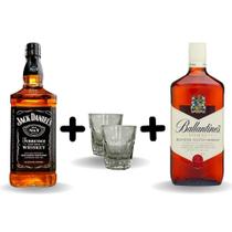 Jack Daniel's Old com Balantines teor de álcool e dois copos
