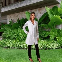 Jaleco feminino Branco Acinturado com costas e manga de renda Blanco Raro Jaleco feminino Branco Acinturado com costas e manga de renda Blanco Raro