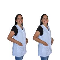 Jaleco Feminino Cavado Atendentes Cuidadoras Recepcionistas Com Detalhes Em Bordado Ingles Jaleco Feminino Cavado Atendentes Cuidadoras Recepcionistas Com Detalhes Em Bordado Ingles