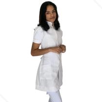 Jaleco Feminino Manga Curta Oxford Acinturado Gola Padre Com Zíper Dourado Jaleco Feminino Manga Curta Oxford Acinturado Gola Padre Com Zíper Dourado