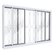 Janela de Aço Grade Mosaico e Fecho Embutido Facilita Lucasa