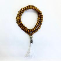 Japamala Ho Oponopono Budista 108 Contas em Madeira e Cristal Pompom Branco 8MM