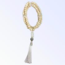 Japamala Xango Ayrá branco 108 contas em madeira 8mm pompom