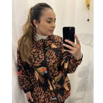 Jaqueta Corta Vento Estampada com Bolsos P ao G - Aquarela Preta