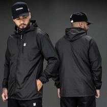 Jaqueta Corta Vento Premium Masculina Impermeável Capuz Ultra Leve Academia Caminhada Ar Livre Black Targ