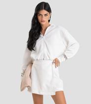 Jaqueta Feminina Cropped Em Tweed Dianna Branco Jaqueta Feminina Cropped Em Tweed Dianna Branco