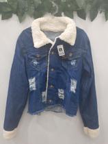 Jaqueta feminina jeans com pelinho no punho