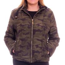 Jaqueta feminina verde camuflada capuz e forro de pelo