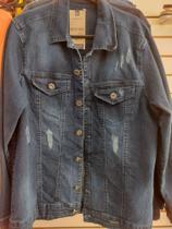 Jaqueta jeans com bolso