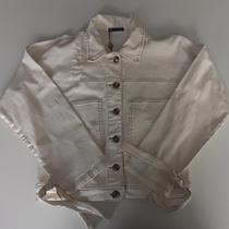 Jaqueta jeans feminina despojada Jaqueta jeans feminina despojada