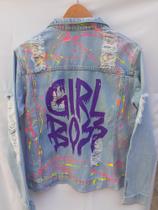 Jaqueta Jeans Feminina Girl Boss - Tamanho M e G Jaqueta Jeans Feminina Girl Boss - Tamanho M e G