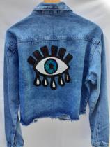 Jaqueta Jeans Feminina Olho Grego Azul Tamanho GG Jaqueta Jeans Feminina Olho Grego Azul Tamanho GG