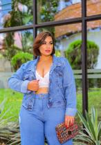 Jaqueta Jeans Feminina Plus Size Azul Escuro Tecido Premium - Mundi Modas