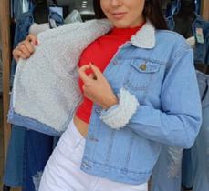 Jaqueta Jeans Pelinho Feminina Clara - Peg & Vest *Forma pequena* Jaqueta Jeans Pelinho Feminina Clara - Peg & Vest *Forma pequena*